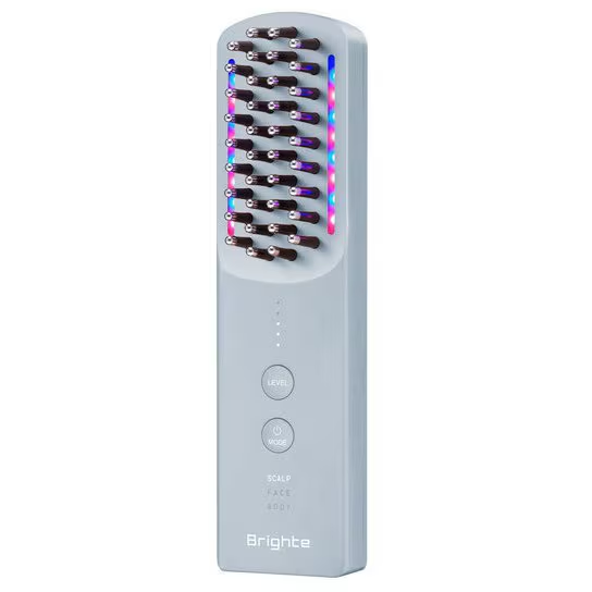 【決算20%オフクーポン対象商品】Brighte ブライト ブラシ型美顔器 ELEKI BRUSH＋（エレキブラシプラス） 赤青LED/デュアルモードEMS/インテリジェントRF 充電式 頭皮・全身対応 防水仕様（IPX6） 1台10役 アイスブルー BRT-FSB180LB