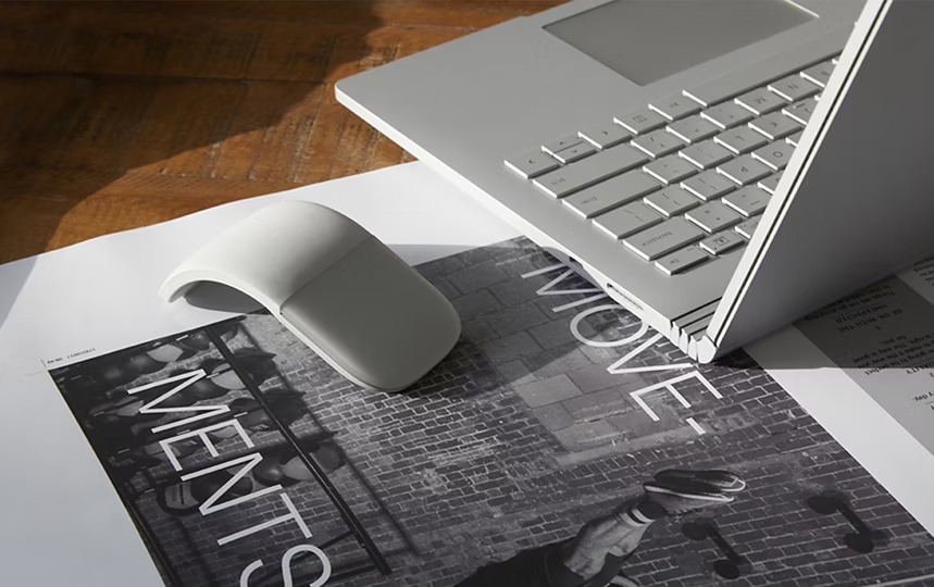 マイクロソフト Microsoft Surface アーク マウス Bluetooth ワイヤレス ブラック CZV-00103